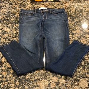 Abercrombie and Fitch Super Skinny Denim Size 6
